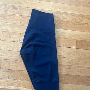 Lululemon Leggings Navy Size: 6 Full Length